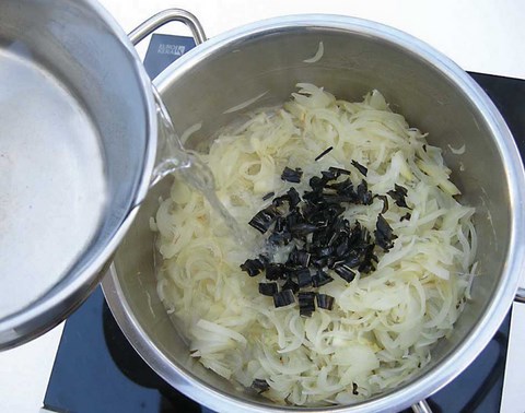 recette soupe oignons miso 